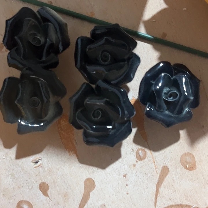 微瑕，介意勿拍，不退不换，退换拉黑