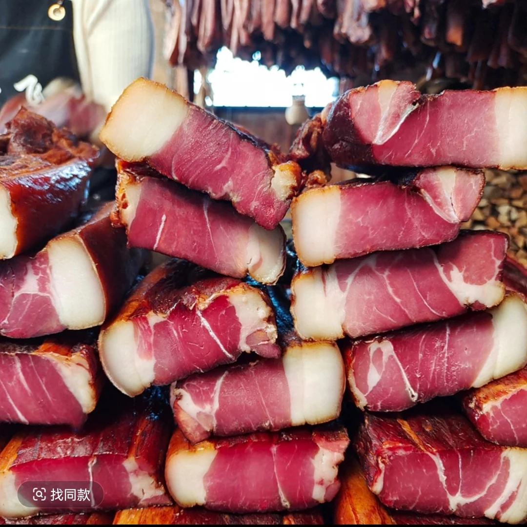 【柴火烟熏腊肉  现场称重计费】恩施土家烟熏腊肉