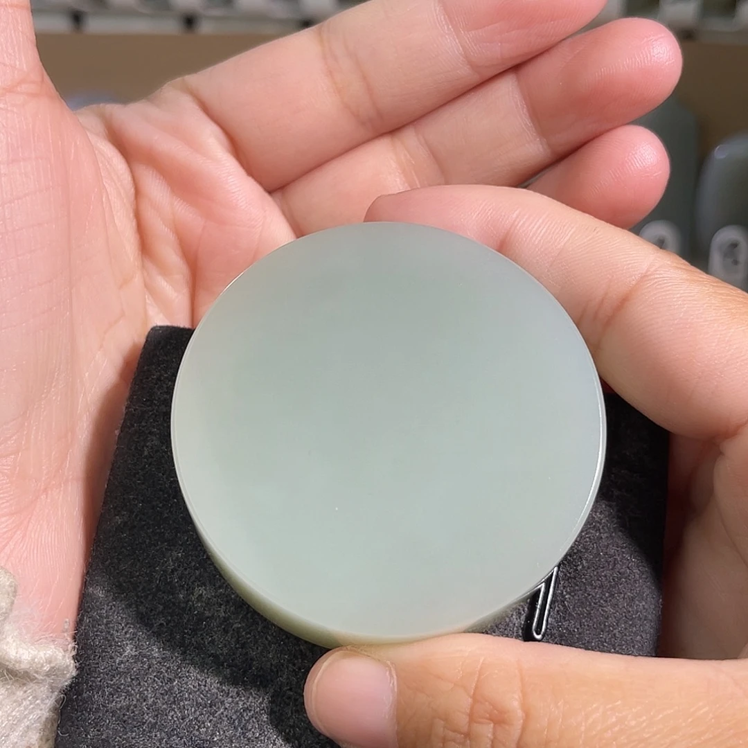 t***n和田玉未镶嵌把件