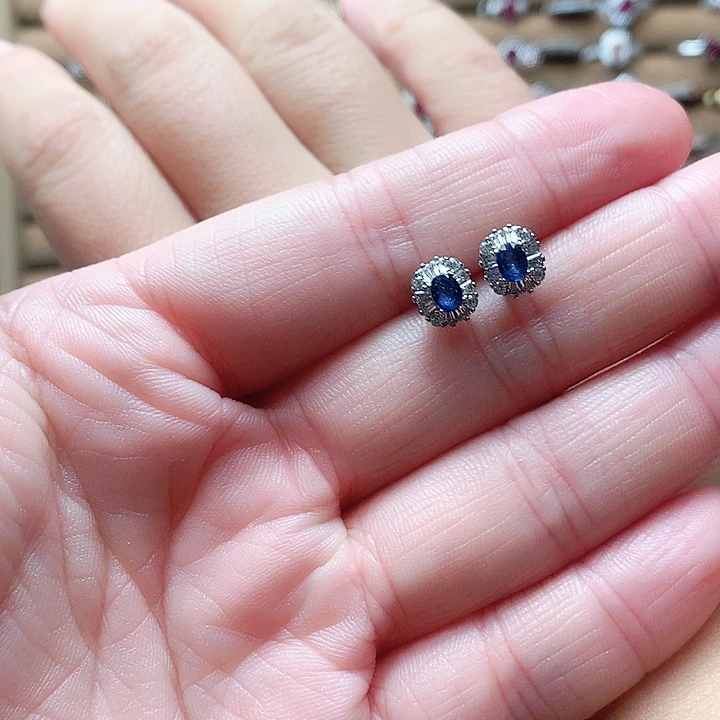 蓝宝石耳饰银S925镶嵌