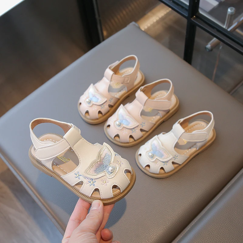 22-31码女童凉鞋包头沙滩鞋夏季儿童软底夏款宝宝绣花鞋镂空透气