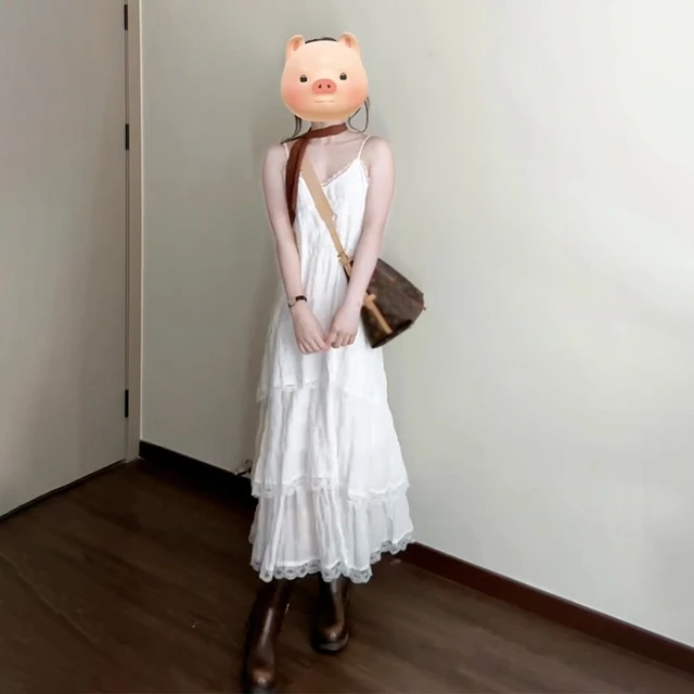 初恋法式白色吊带连衣裙子2025新款春夏季海边度假风蛋糕裙长裙女