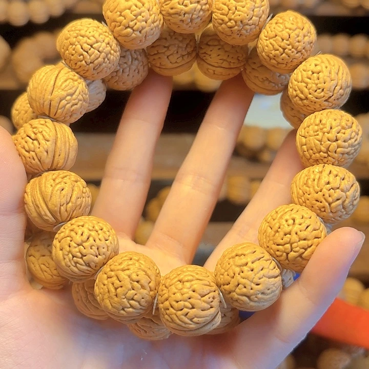 阳***贝桃核吊坠龙鳞苹果