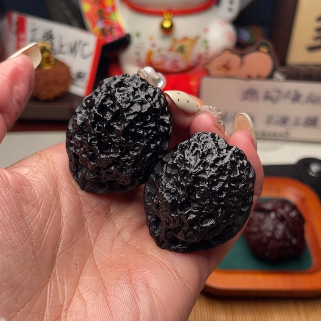 吊坠文玩核桃铁核桃