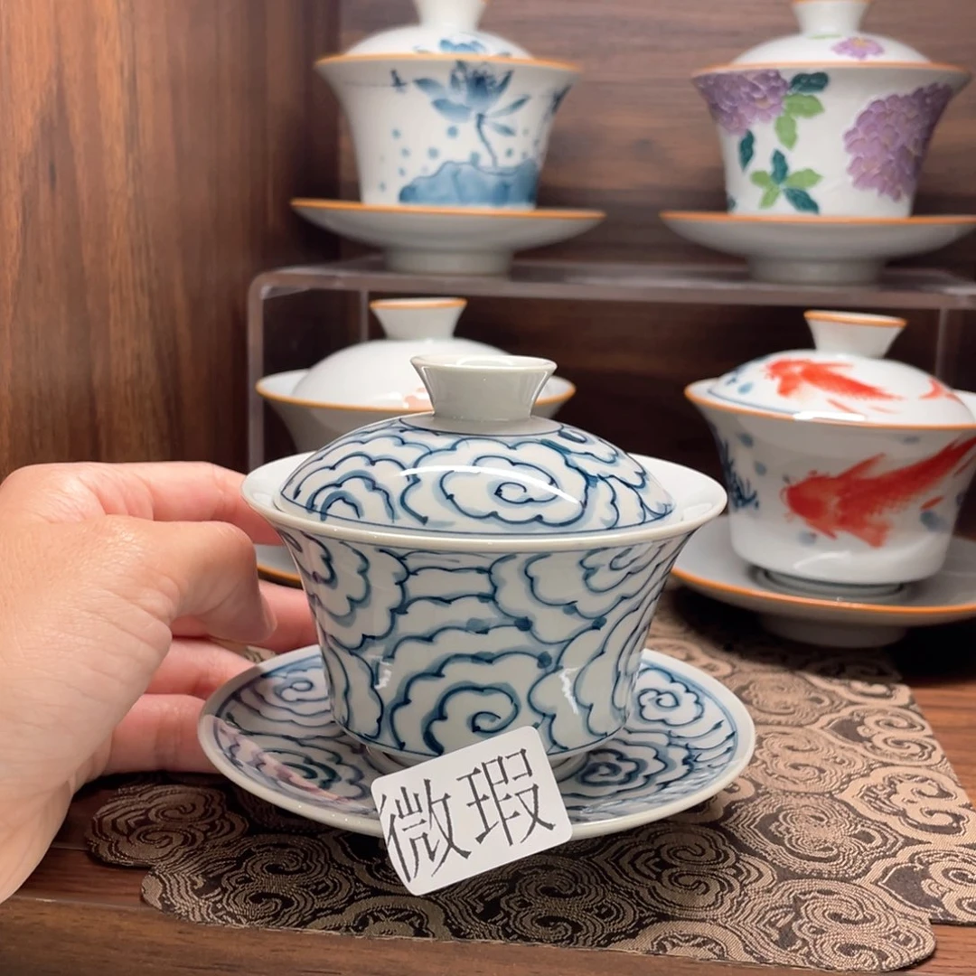 釉下手绘茶具微瑕