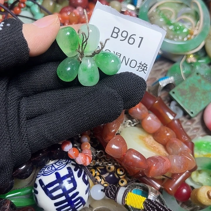 L***i菩提籽类工艺品961