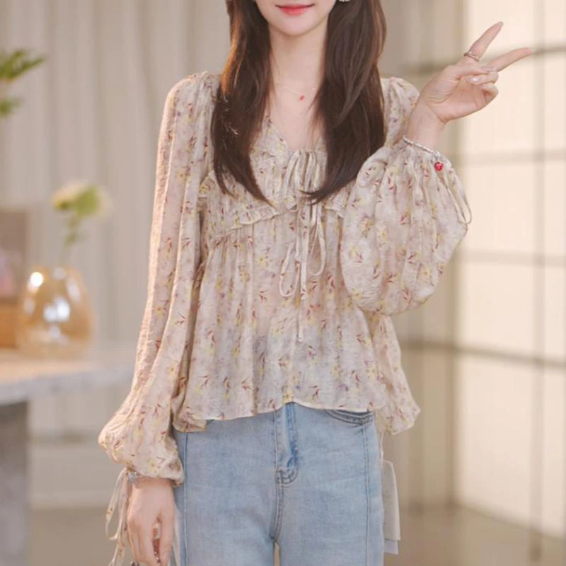 2025年春秋夏季新款韩版时尚温婉大方衬衫女碎花长袖V领花色上衣