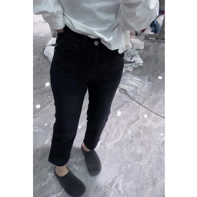 小个子穿搭黑色弹力高腰直筒牛仔裤女2025秋冬新款大码显瘦烟管裤