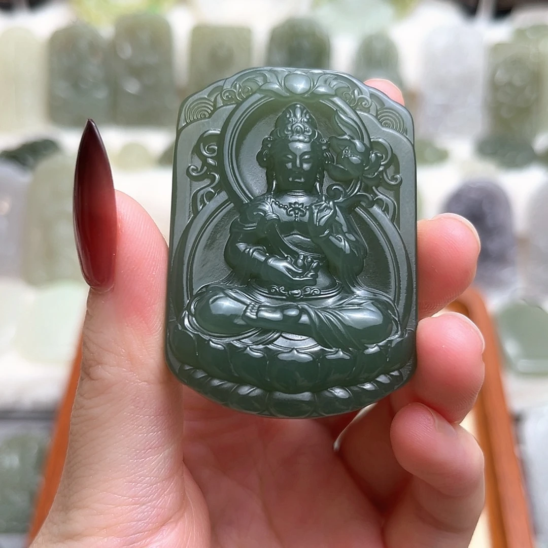 肉***子和田玉未镶嵌颈饰