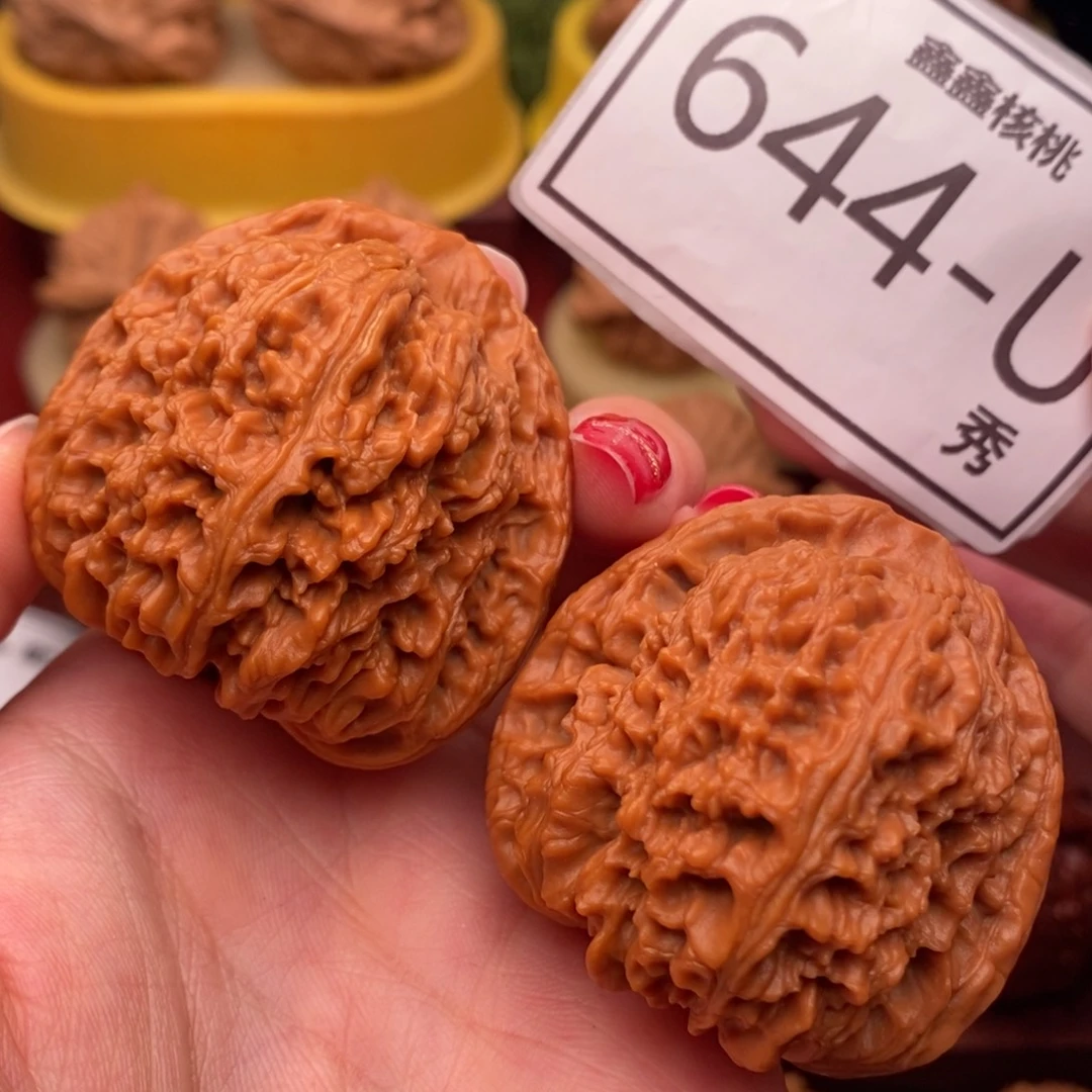 桃核把件南疆44……