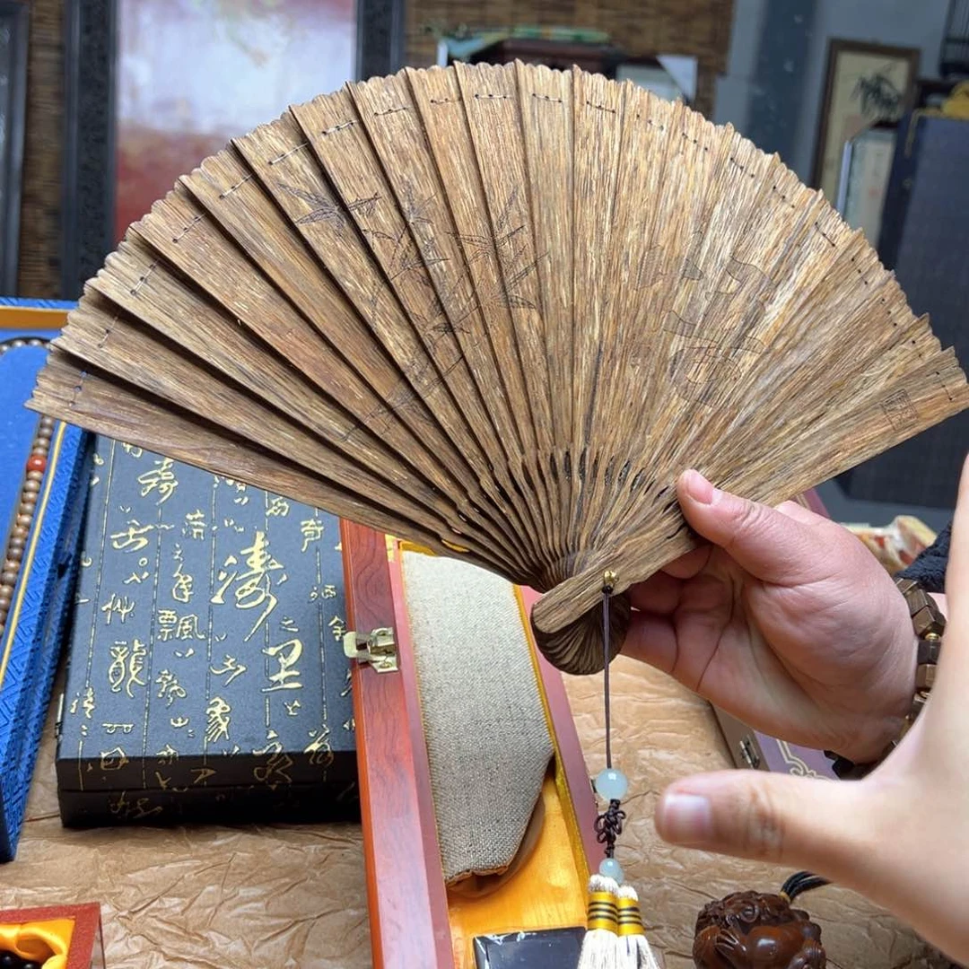 大叶紫檀（黑酸枝木类）