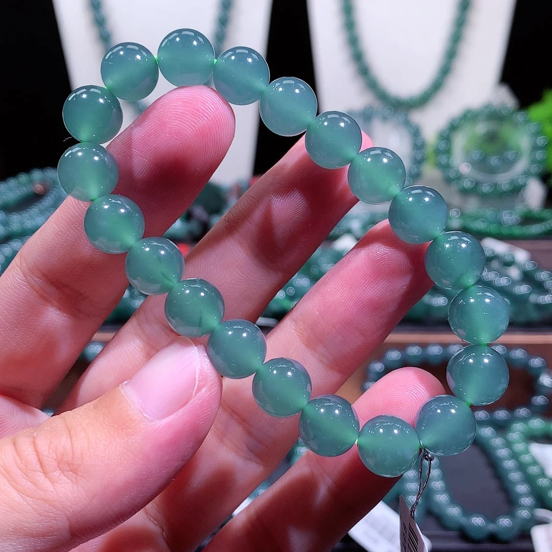 莲***雨翡翠未镶嵌手链天然a货翡翠手串9.8