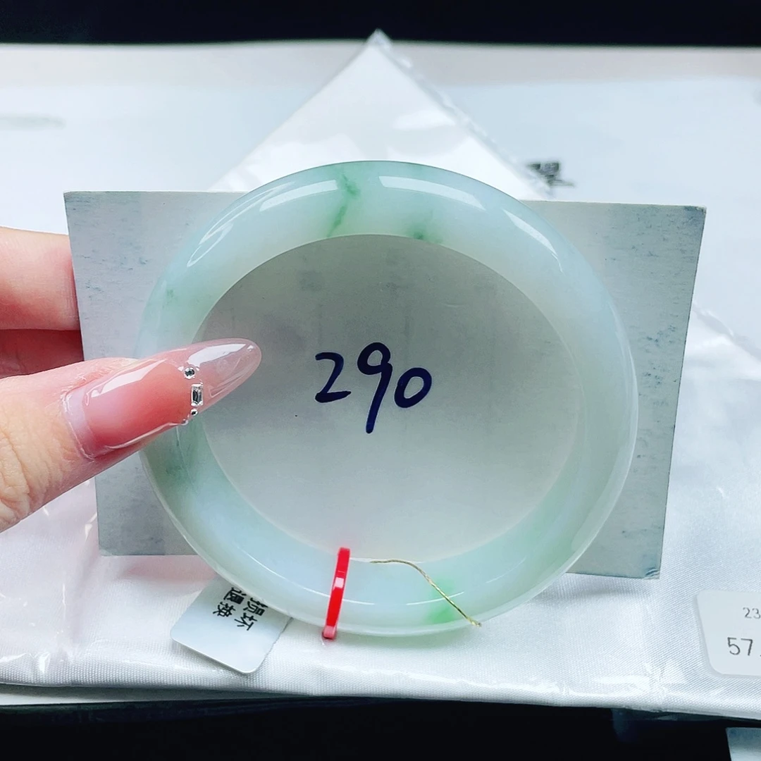 未镶嵌手镯翡翠57+