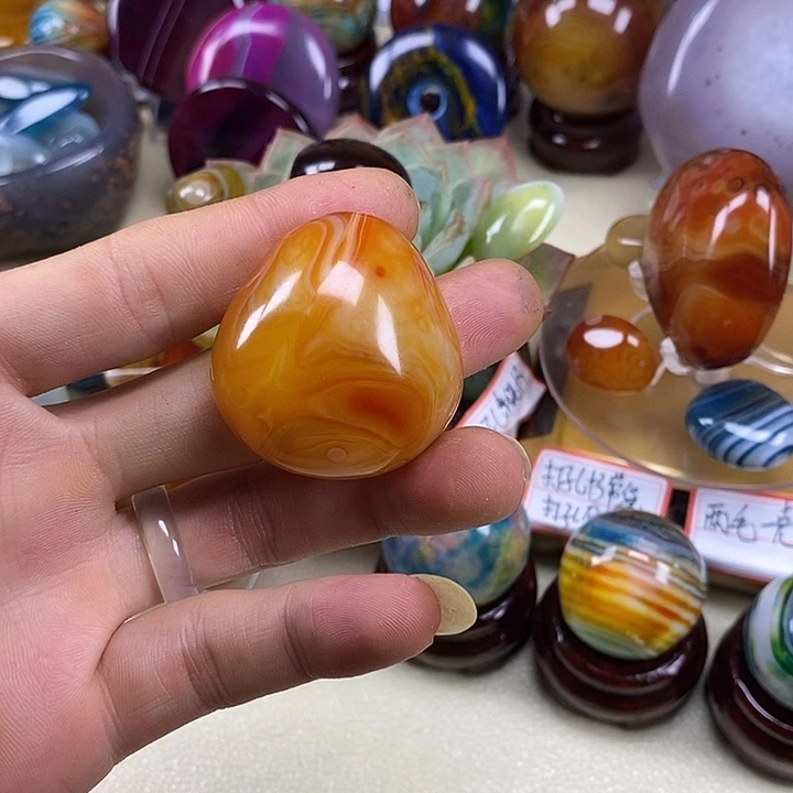 未镶嵌玛瑙/玉髓珠宝奇石