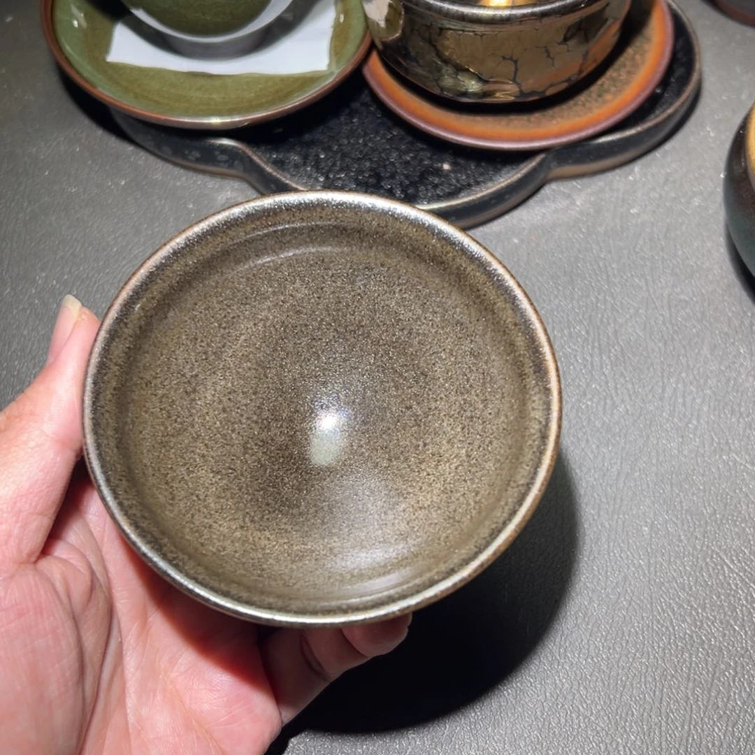 茶盏这个点就困着看电视看电影