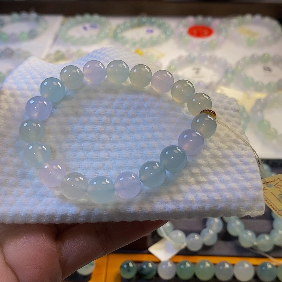 定制翡翠未镶嵌翡翠.