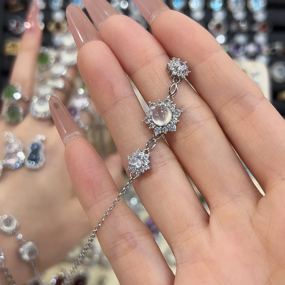 ****元岫玉银S925镶嵌戒指