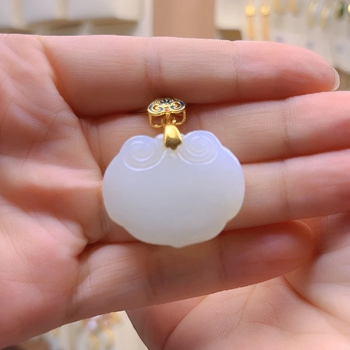 和田玉银S925镀金镶嵌颈饰