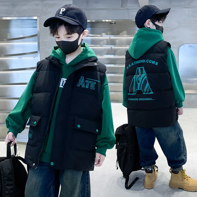 男童学生秋冬厚马甲外套2025新款中大童男孩冬季夹棉外穿坎肩背心