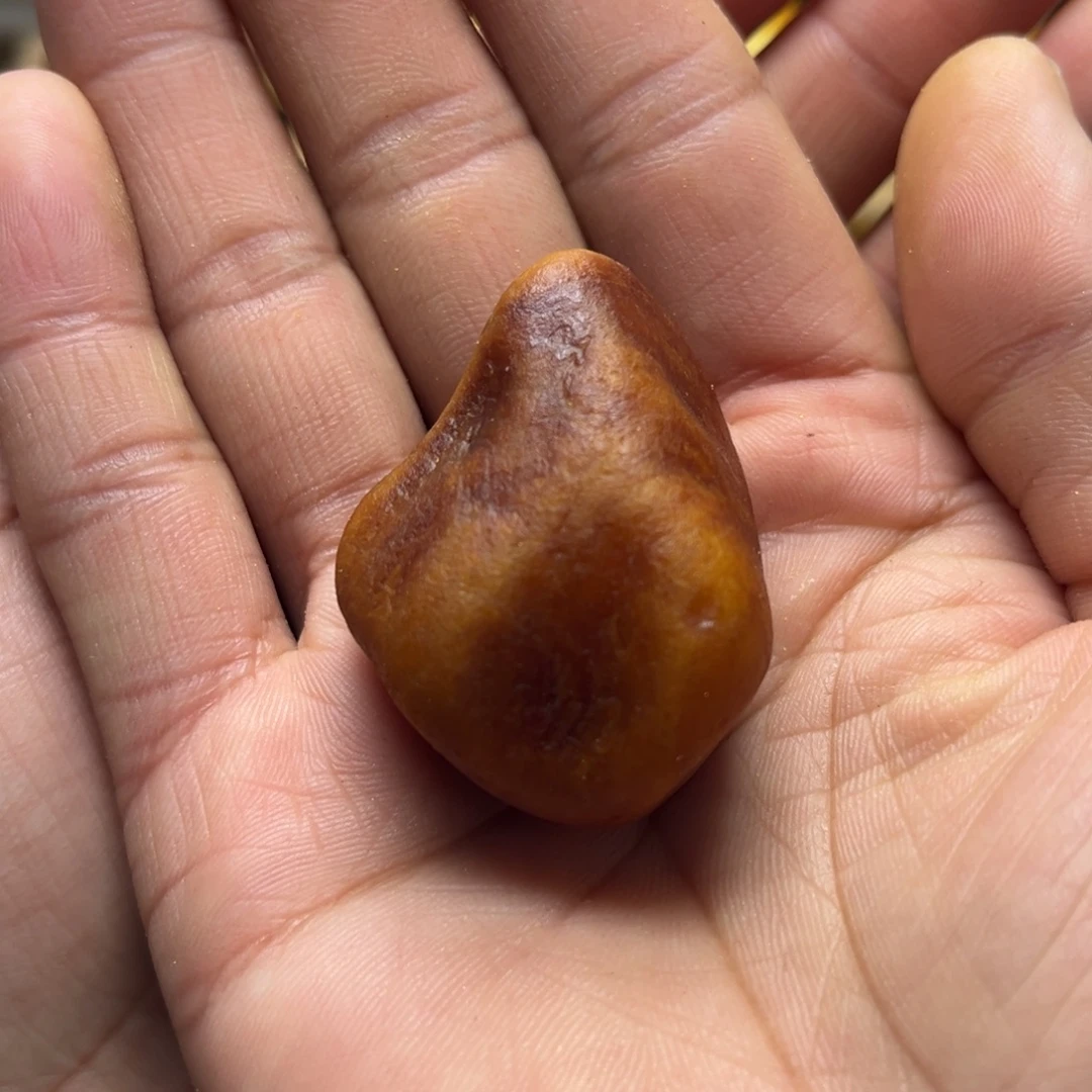 定制琥珀未镶嵌蜜蜡定制随型吊坠