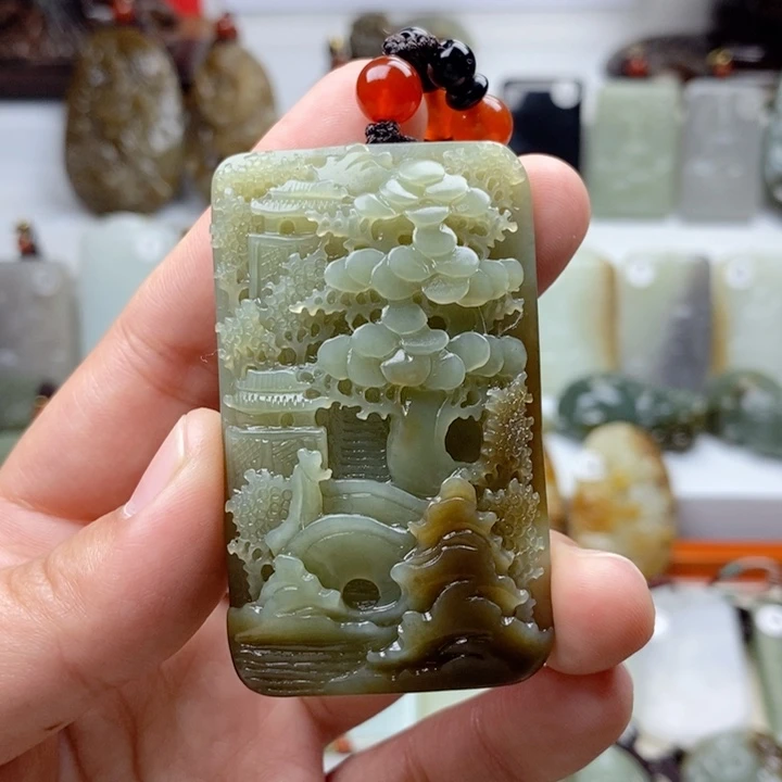 和田玉（糖玉）颈饰未镶嵌