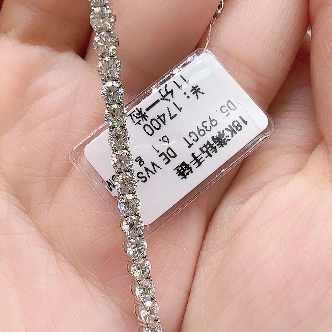 18K金镶嵌实验室培育钻石颈饰单颗11分，网球款手链