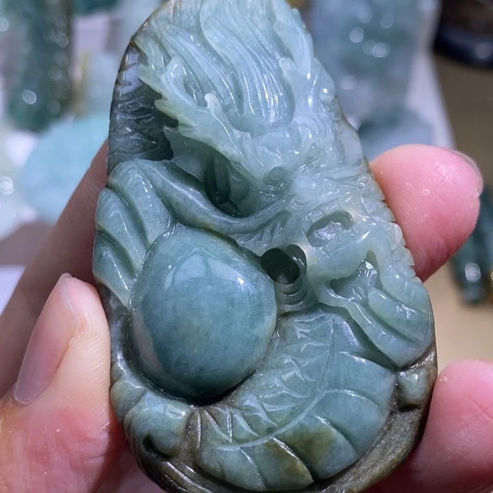 【闪购商品】颈饰未镶嵌翡翠龙牌