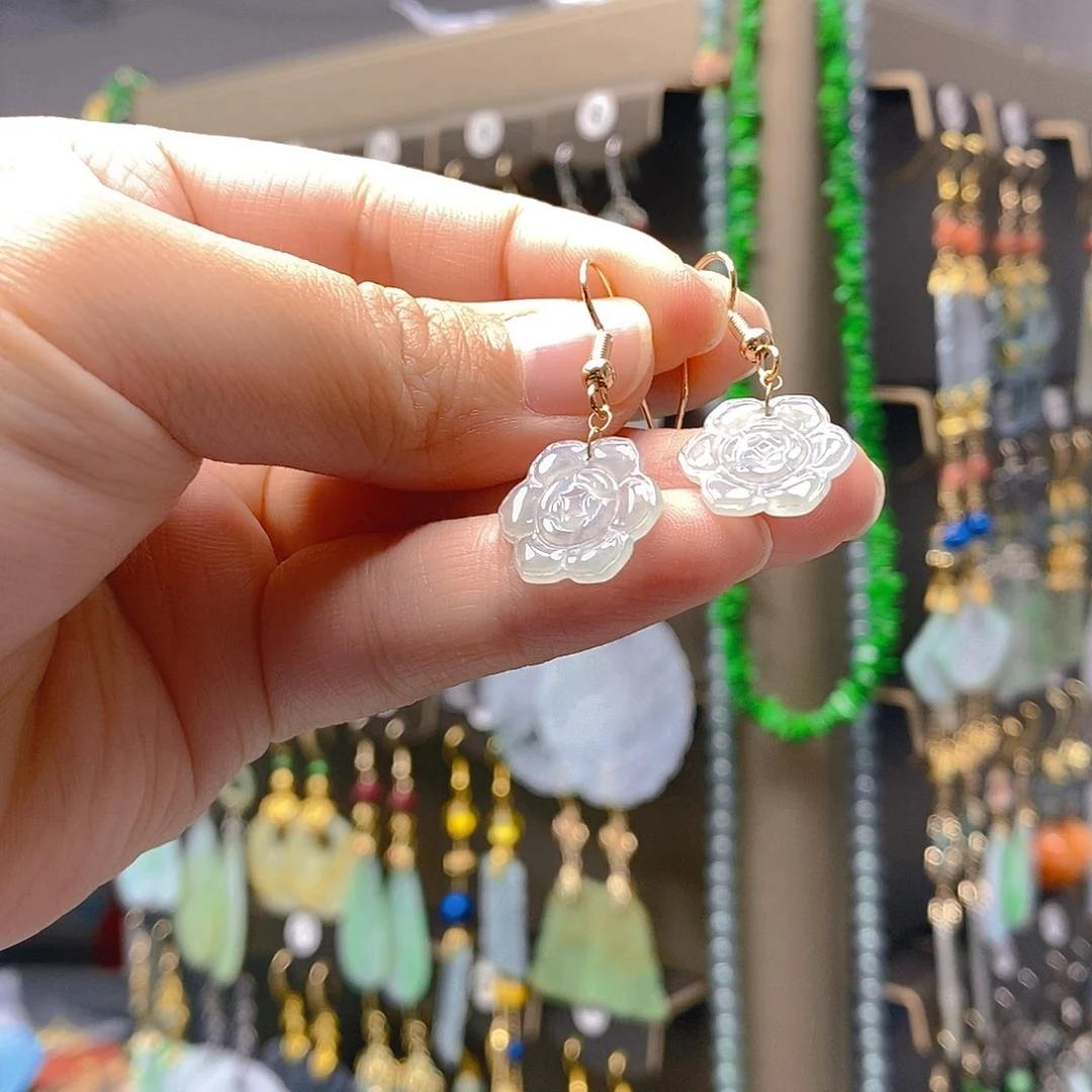 未镶嵌翡翠耳饰翡翠