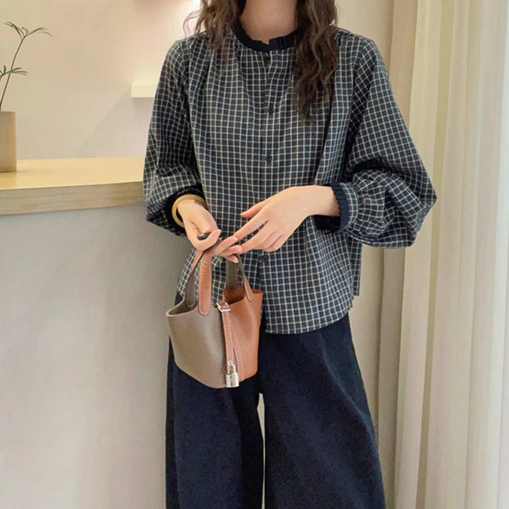 纯棉宽松立领撞色减龄休闲时尚洋气格子灯笼长袖衬衫春秋新款上衣