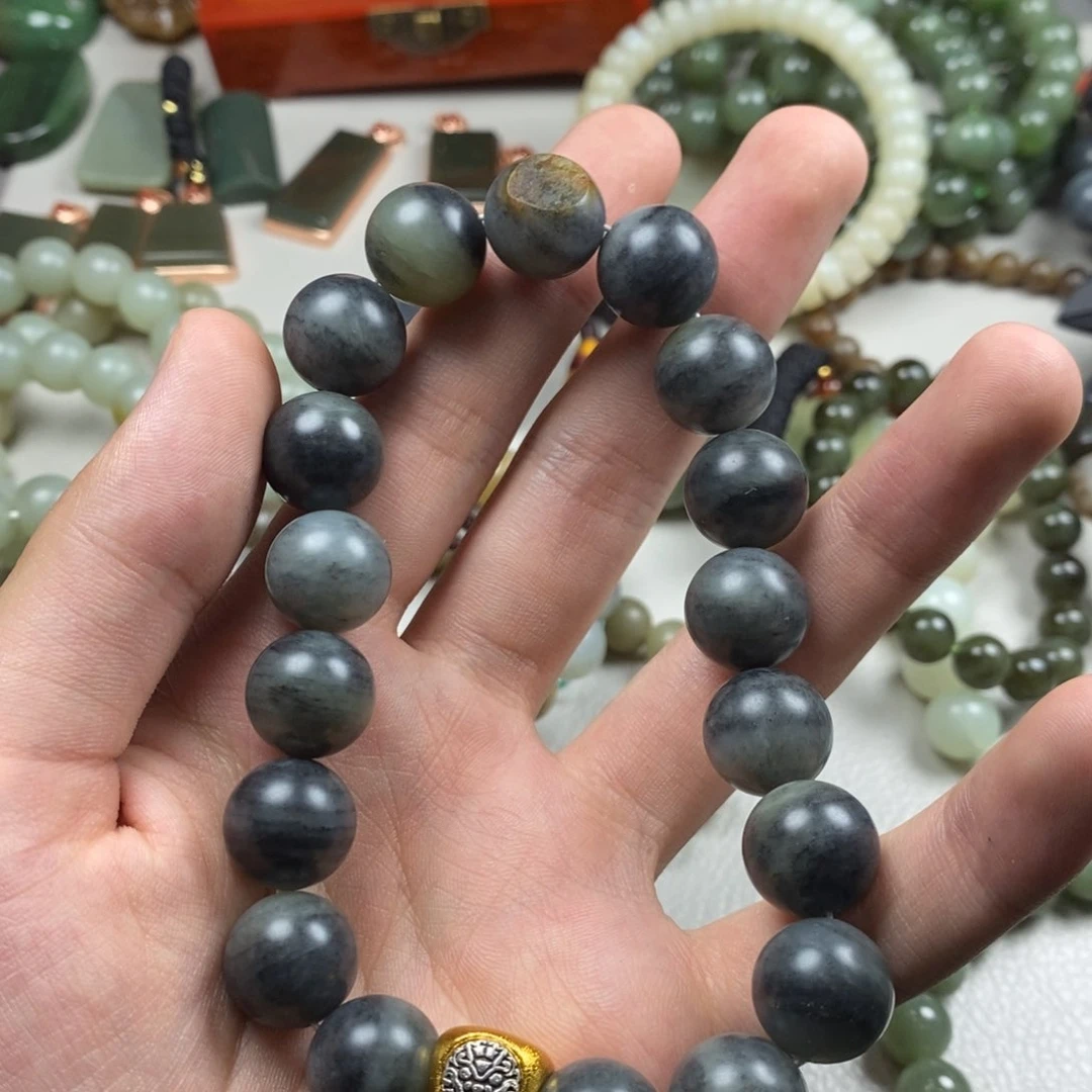 手链未镶嵌和田玉三*