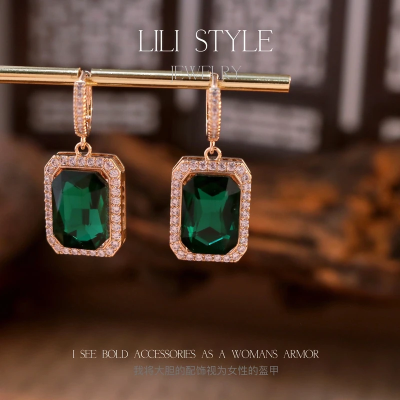 铜合金耳饰 高级绿色法式耳环小众设计感轻奢高级冷性风耳饰K059