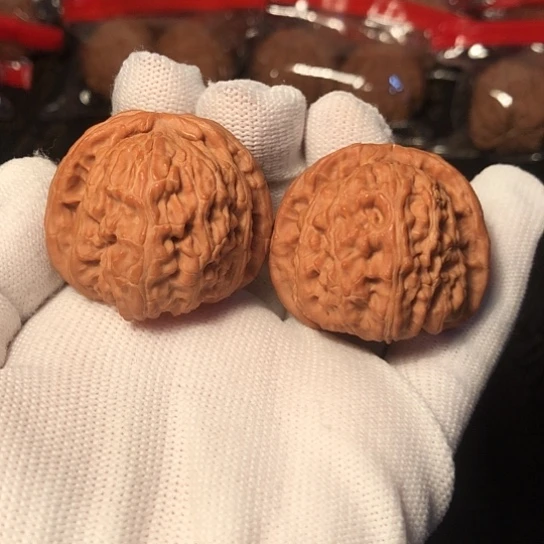 文玩核桃把件白狮子39