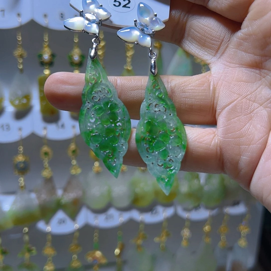 未镶嵌翡翠耳饰岁**花