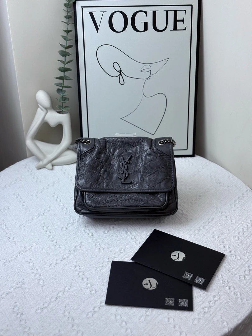 99新 YSL/圣罗兰 Niki小号 灰色 20年/JW5152