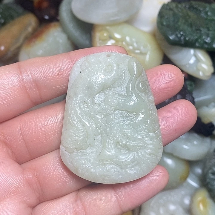 和田玉（糖玉）未镶嵌挂件