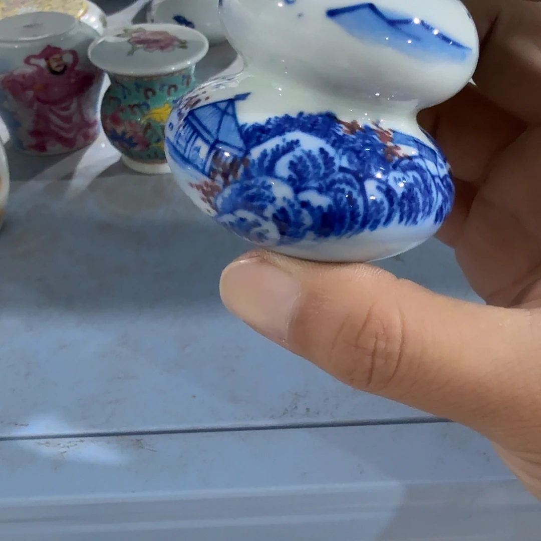 瓷片摆件等物品等都会