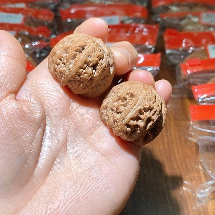 文玩核桃吊坠糖****·元宝