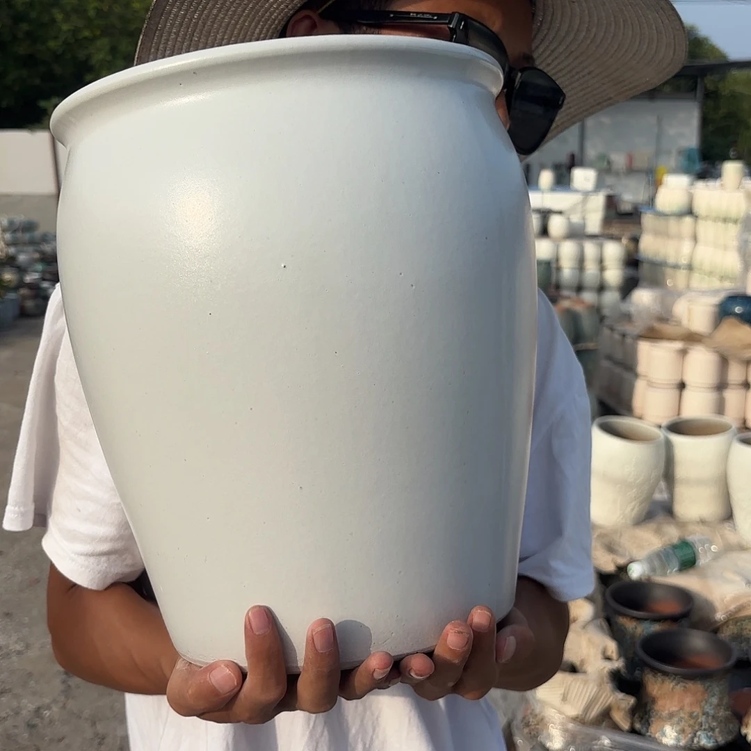 紫砂花盆白口径25高度31