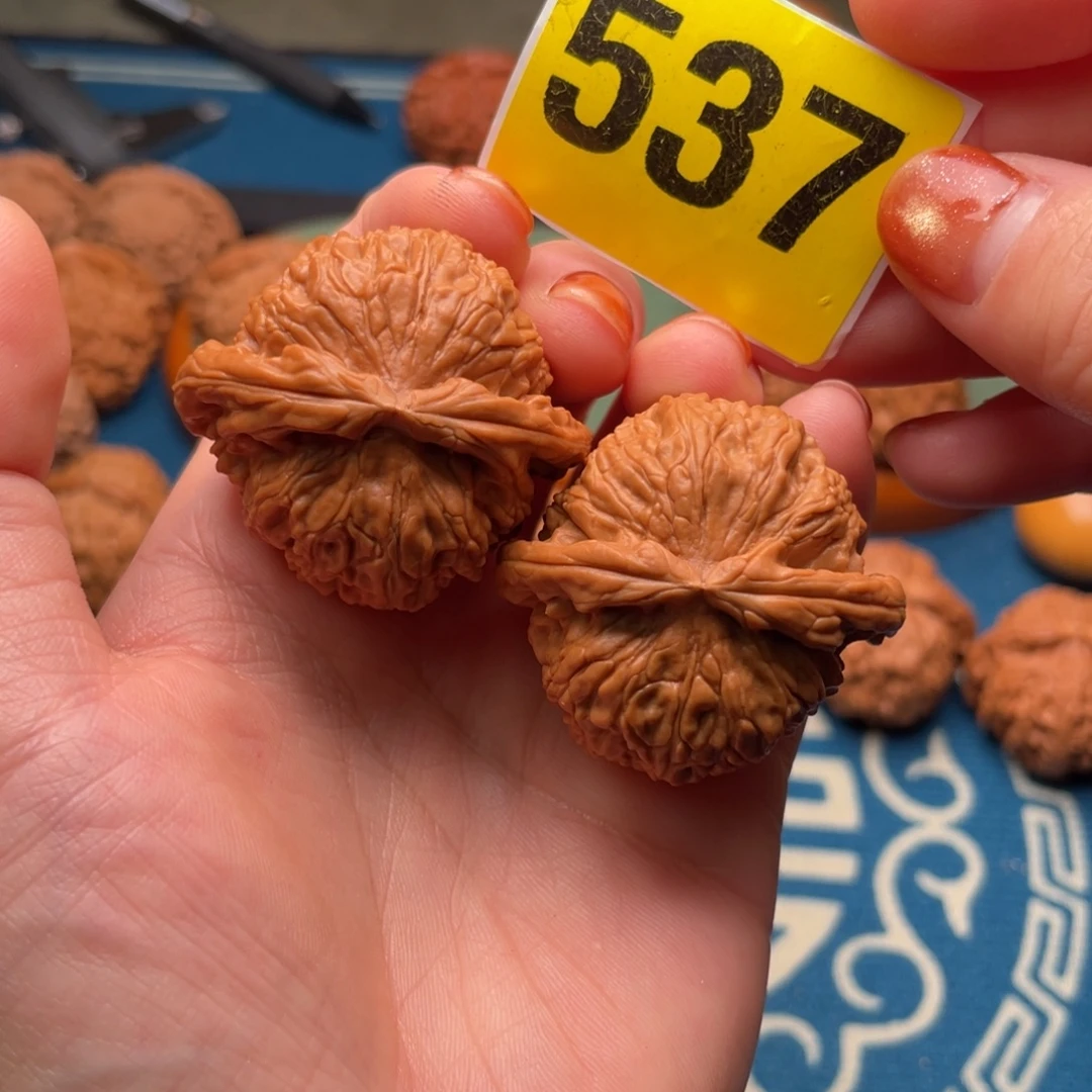 吊坠文玩核桃40全品球白（精品）537号