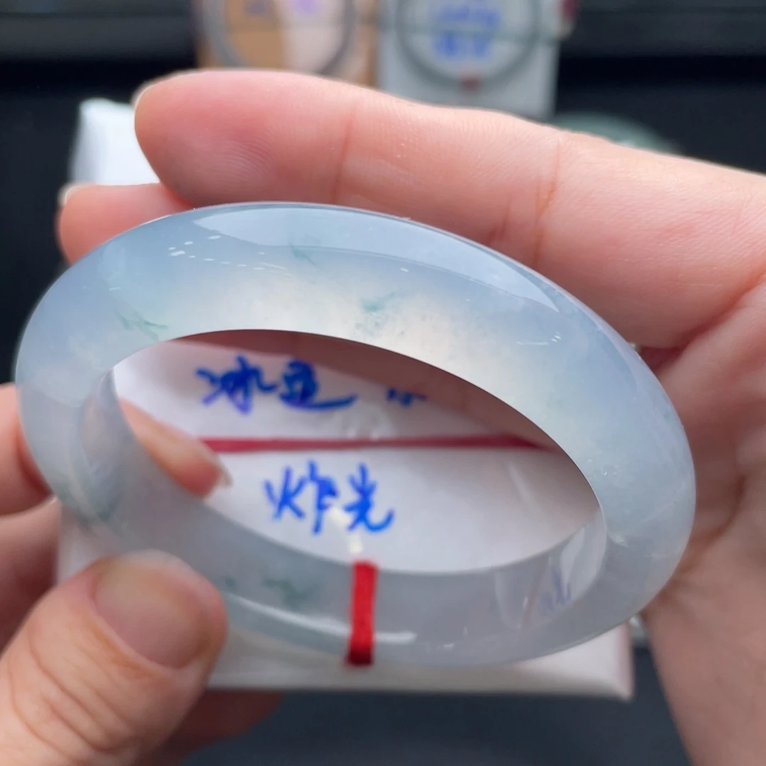 翡翠未镶嵌手镯翡翠手镯66