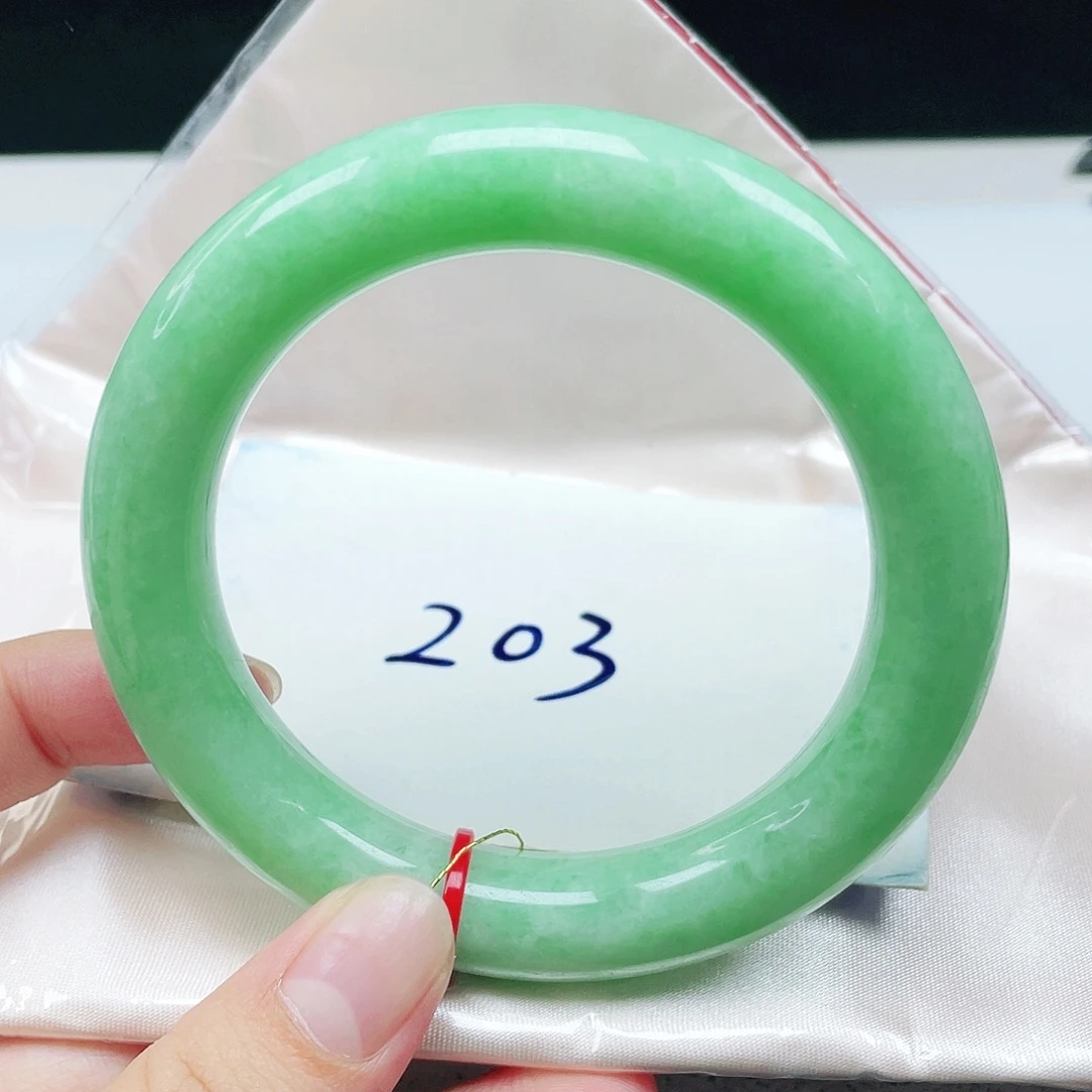 翡翠未镶嵌手镯（圆镯）胖圆57.3