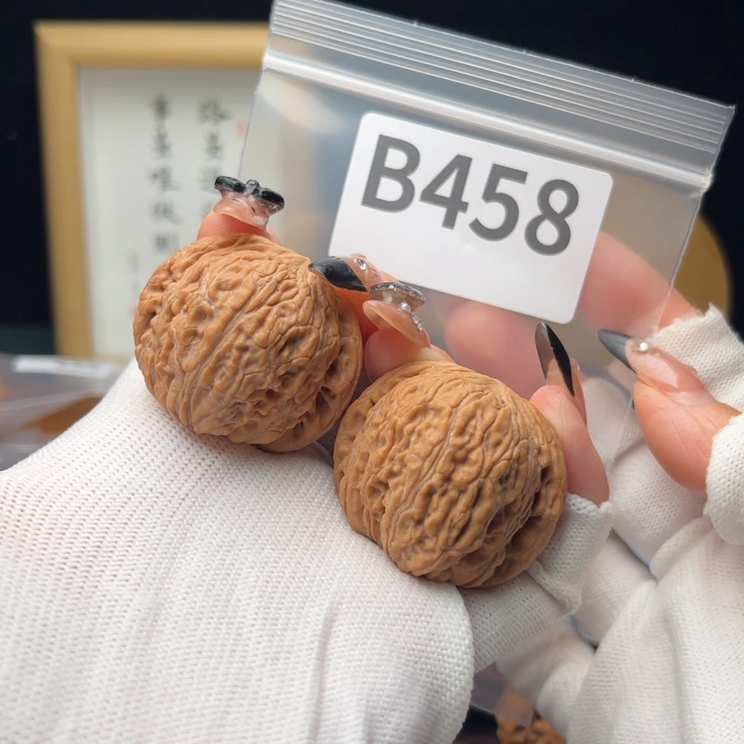 把件文玩核桃38绣球b458