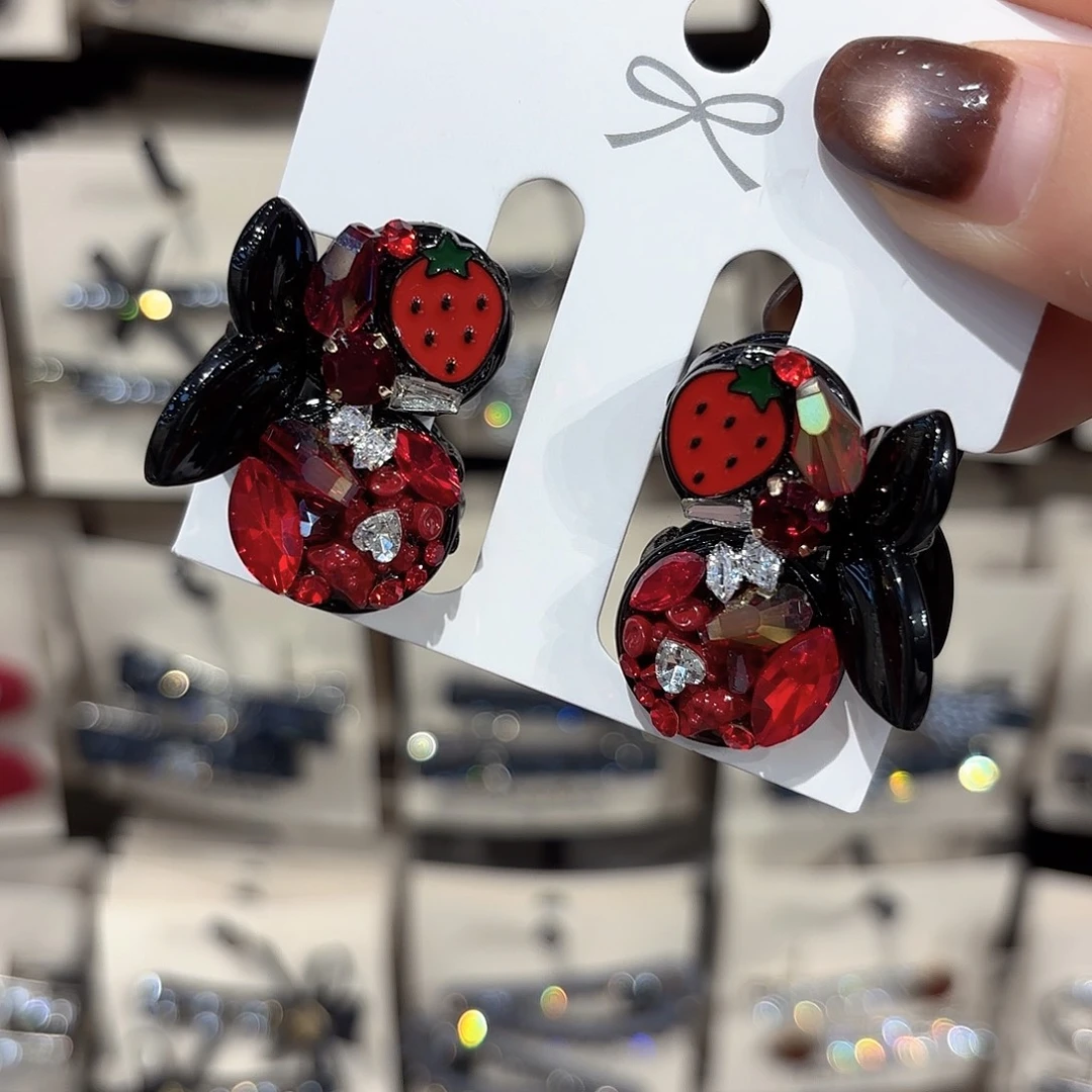 皮质铁合金红色樱桃一对