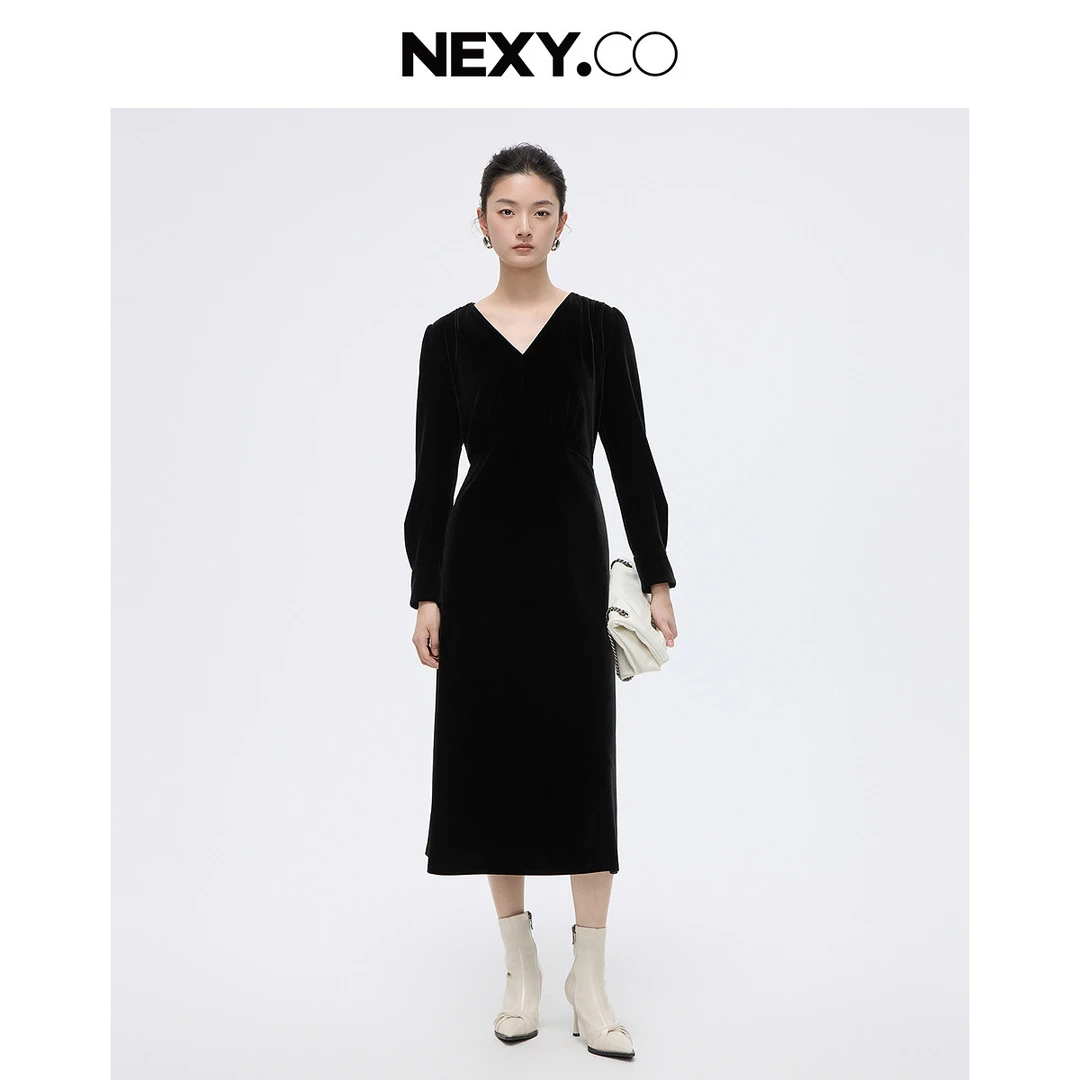 【丽公主专属】显瘦A字小黑裙质感丝绒连衣裙女XF06195W0