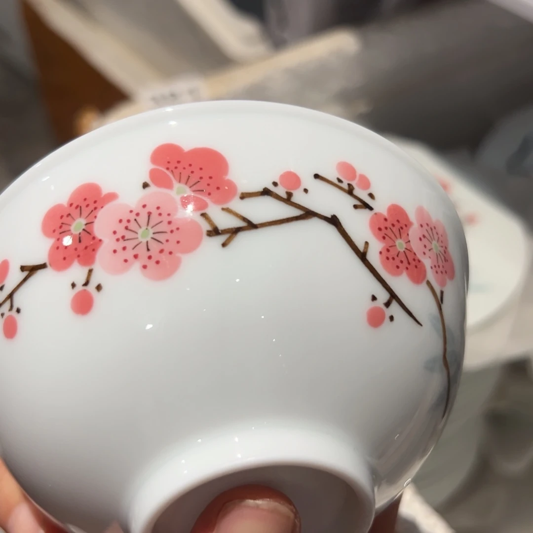 滑石子 红梅餐碗，微瑕开片变形