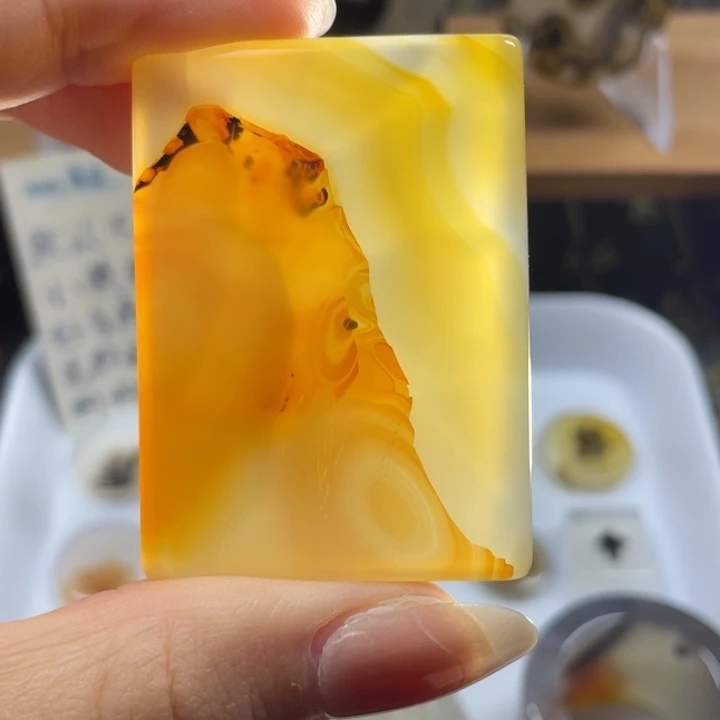 玛瑙/玉髓未镶嵌牌子