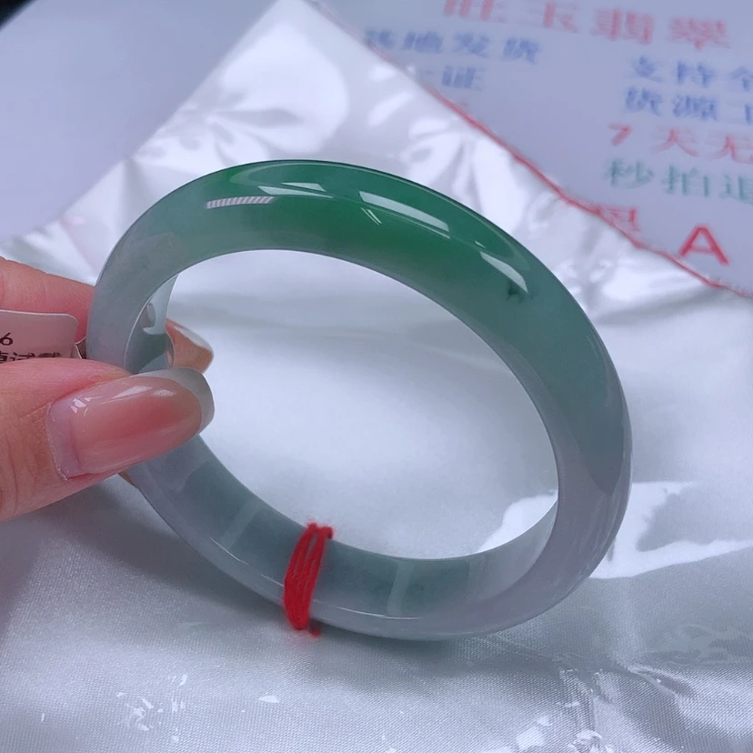 【闪购商品】未镶嵌手镯翡翠5657