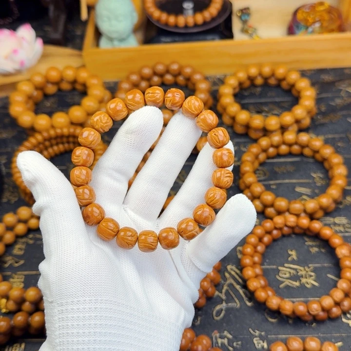 阿***i桃核手串龙纹老邢