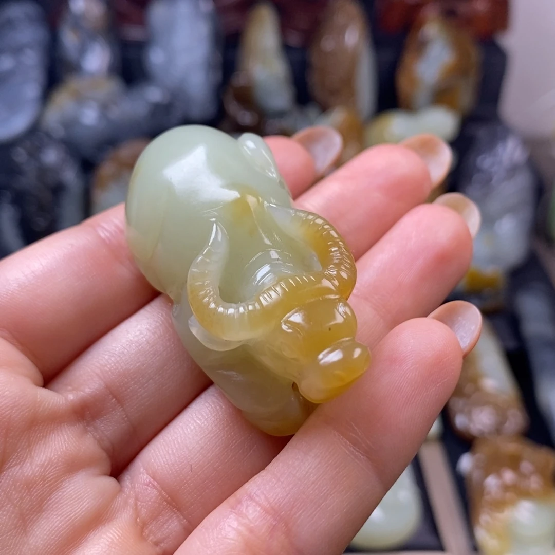 闲***鹤和田玉未镶嵌挂件