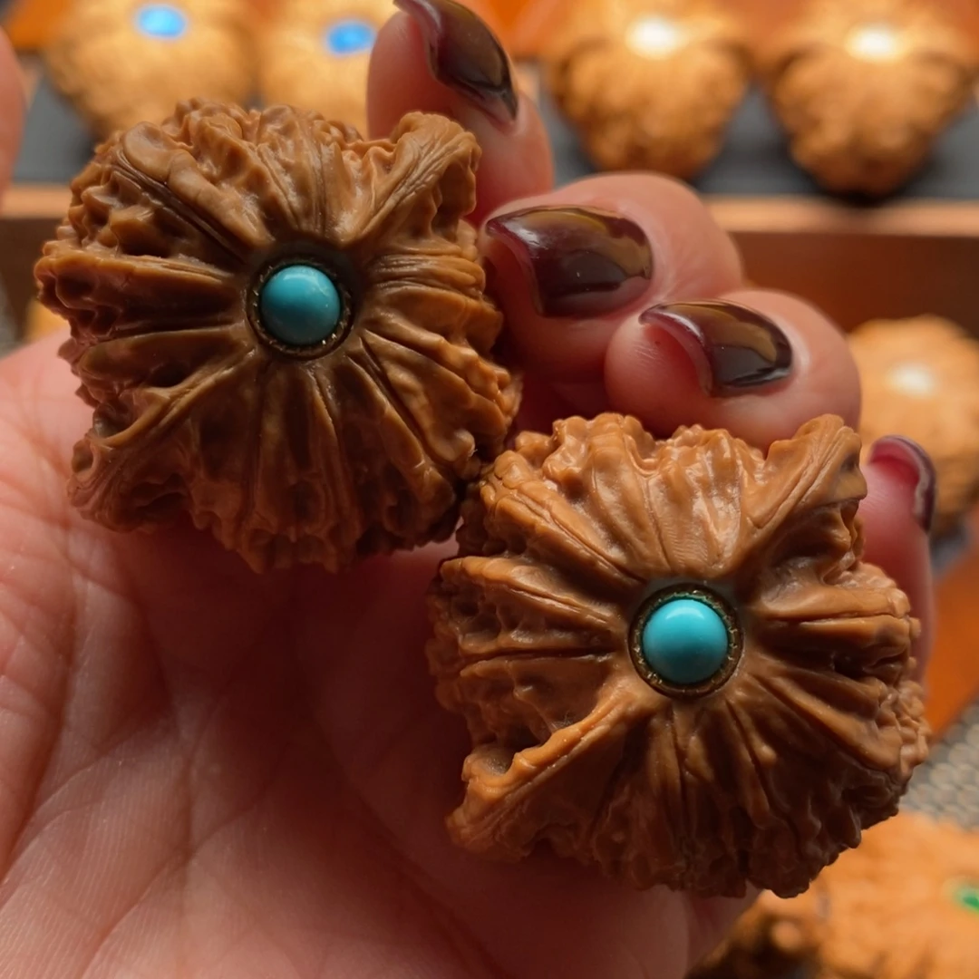 文玩核桃把件39尺寸磨盘狮子头